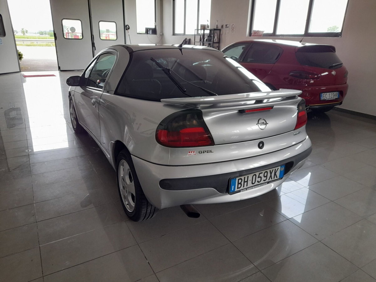 Opel Tigra 16V cat (10)