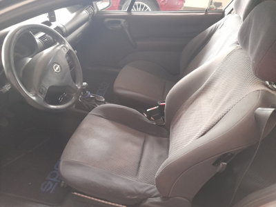 Opel Tigra 16V cat (5)