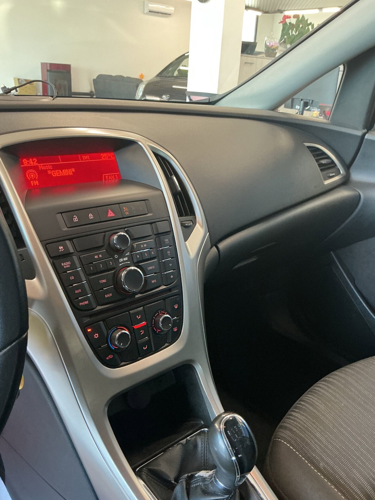Opel Astra 1.7 CDTI 110CV 5 porte Cosmo (15)