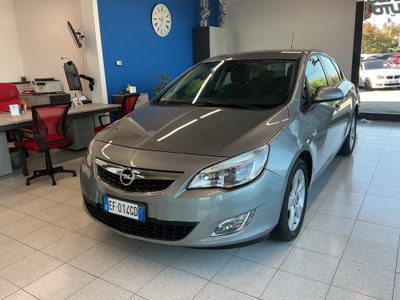 Opel Astra 1.7 CDTI 110CV 5 porte Cosmo (3)