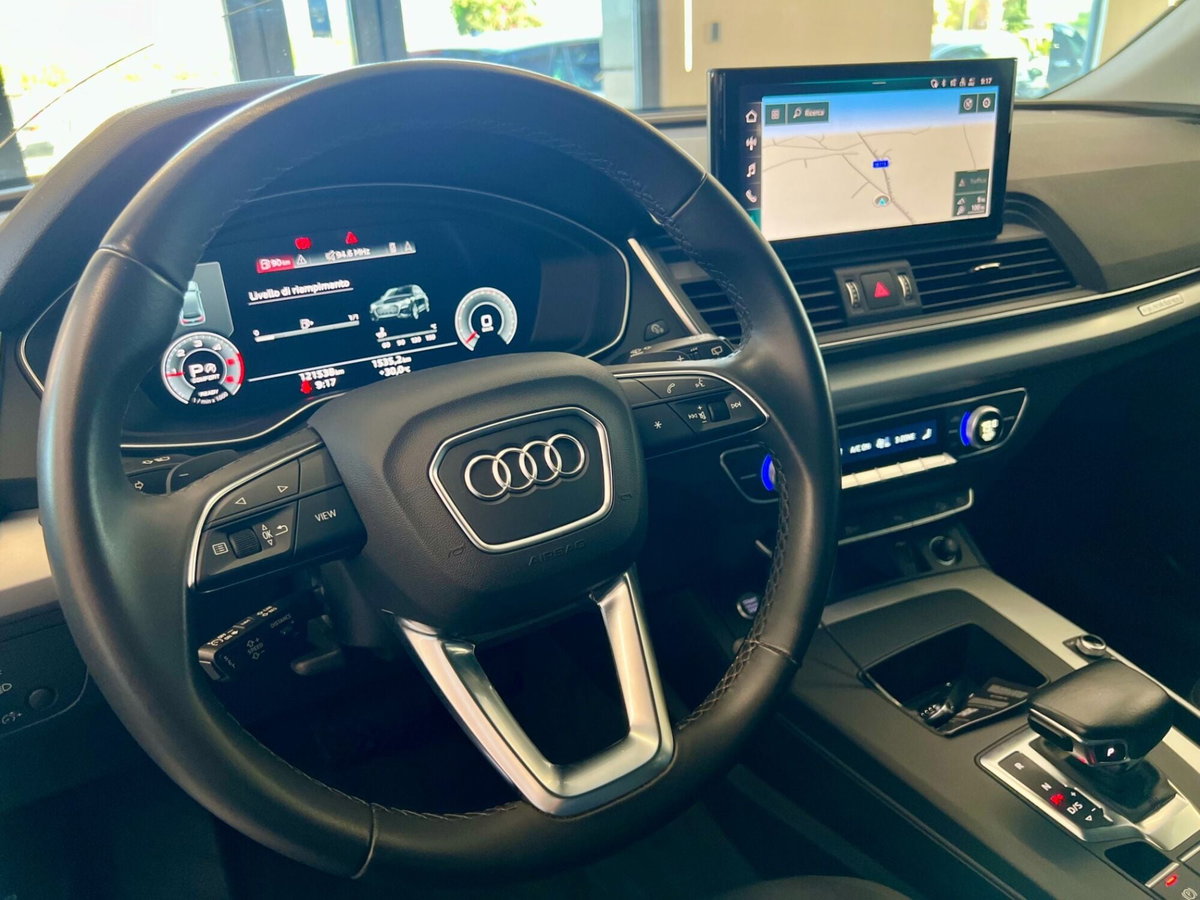 Audi Q5 40 TDI 204 CV quattro S tronic Business (10)