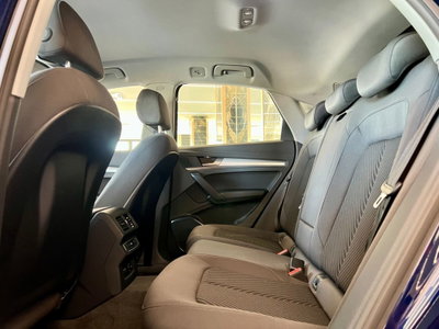 Audi Q5 40 TDI 204 CV quattro S tronic Business (12)