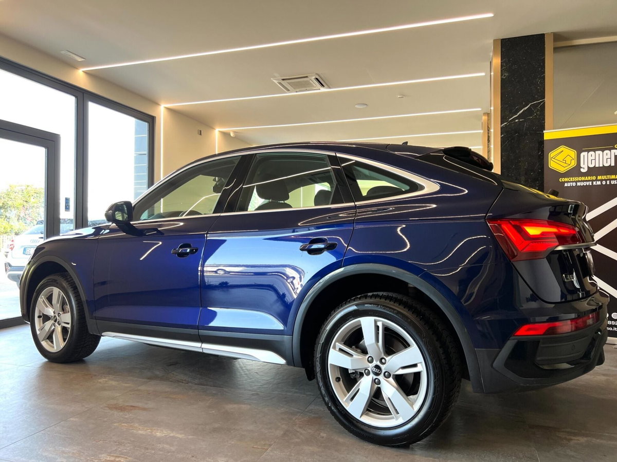 Audi Q5 40 TDI 204 CV quattro S tronic Business (5)