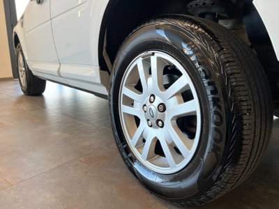 Land Rover Freelander 2.2 SD4 S.W. HSE (7)