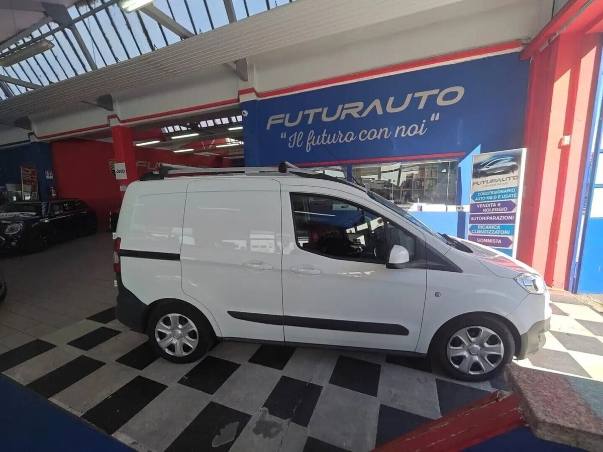 Ford Transit Courier 1.5 TDCi 95CV  Entry (4)