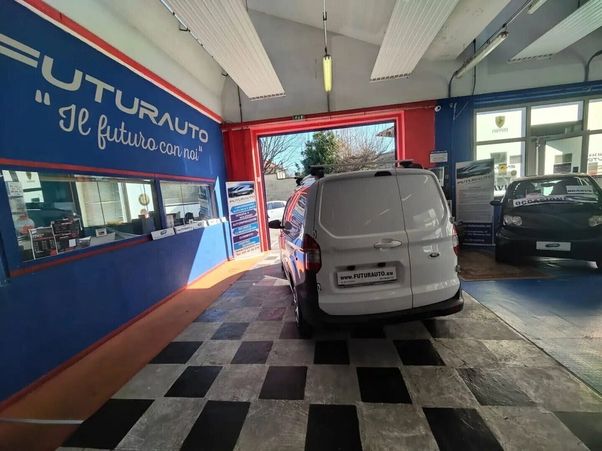 Ford Transit Courier 1.5 TDCi 95CV  Entry (7)