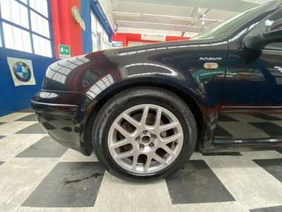 Volkswagen Golf 1.8 turbo 20V cat 3p. GTI (3)