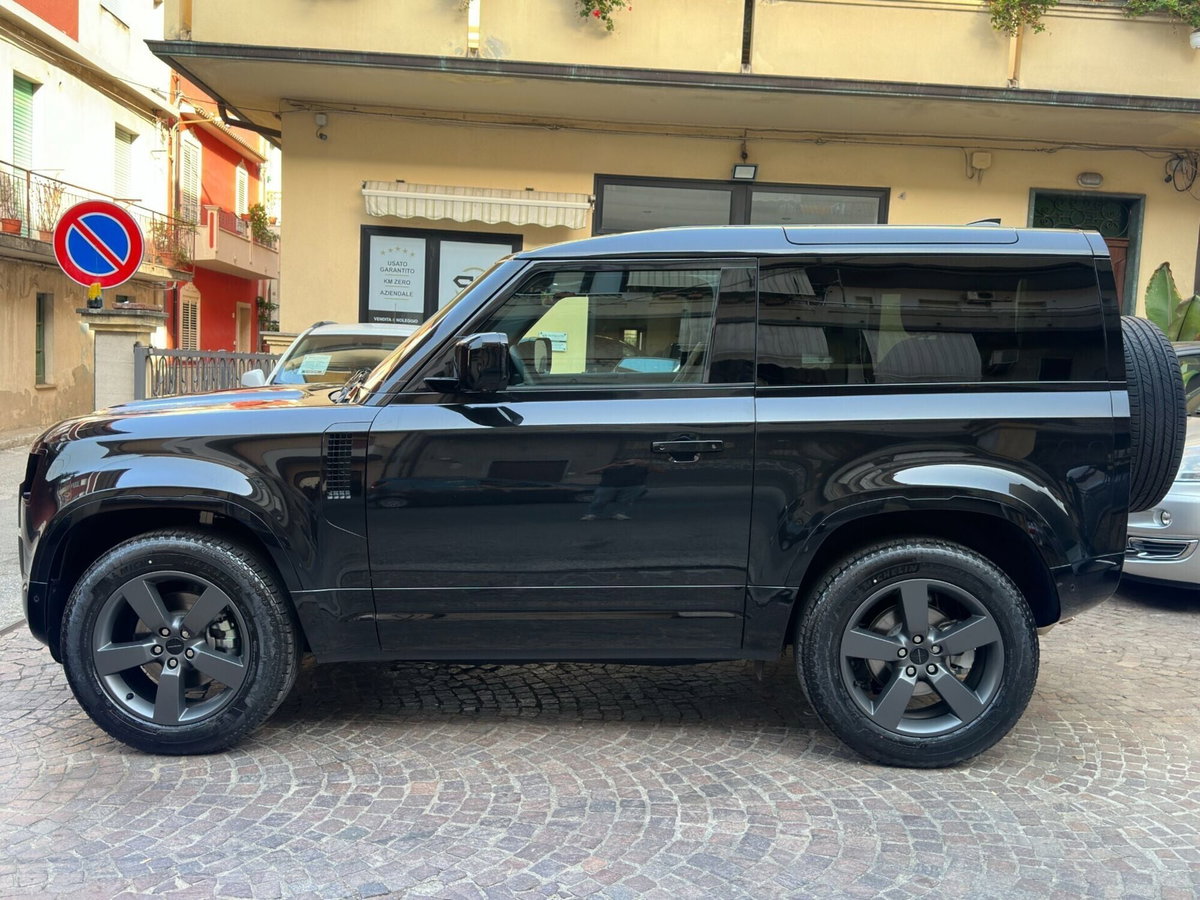Land Rover Defender 90 3.0d i6 mhev X-Dynamic SE awd 200cv auto (4)