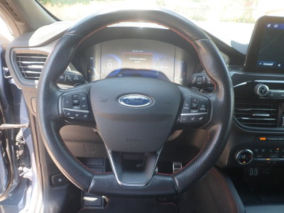 Ford Kuga 1.5 EcoBlue 120 CV 2WD ST-Line (18)