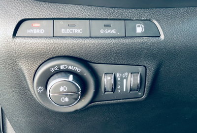 Jeep Compass 1.3 T4 240CV PHEV AT6 4xe S (11)