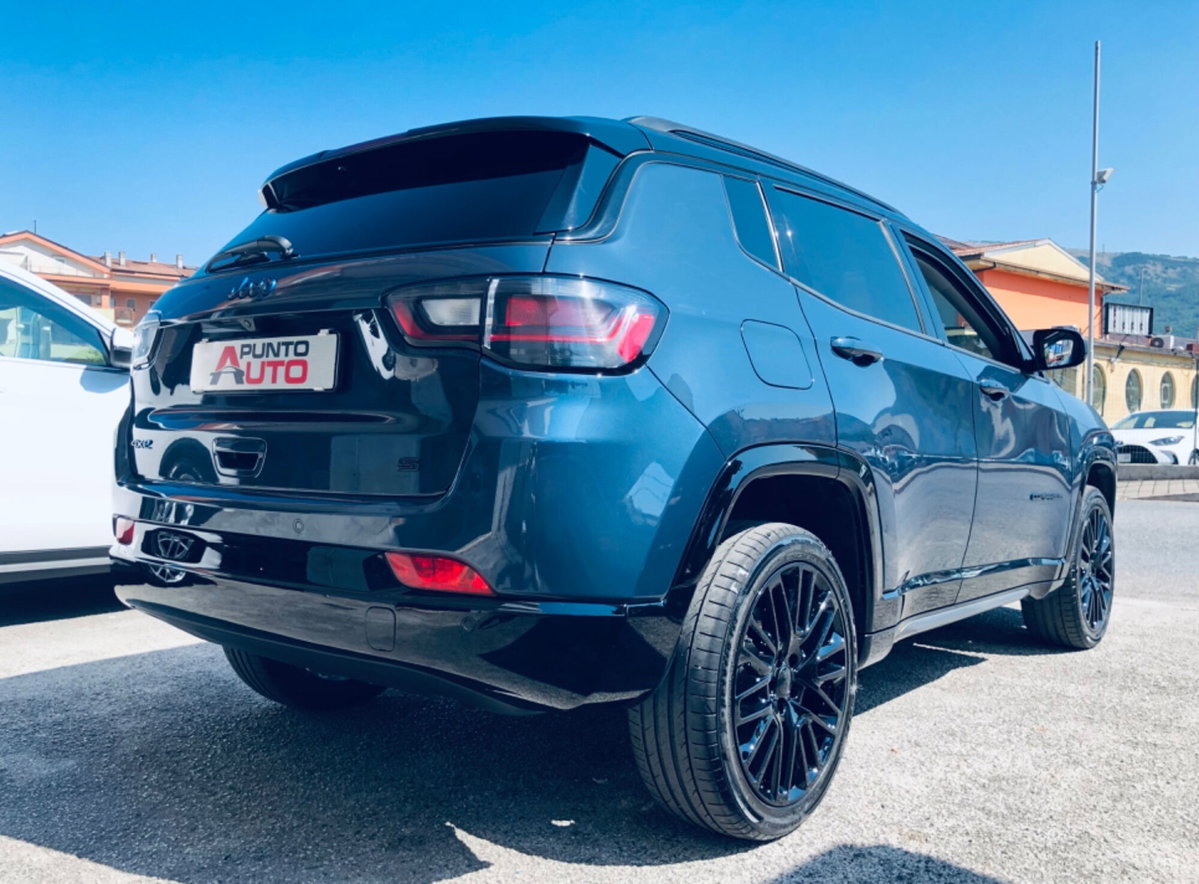Jeep Compass 1.3 T4 240CV PHEV AT6 4xe S (4)