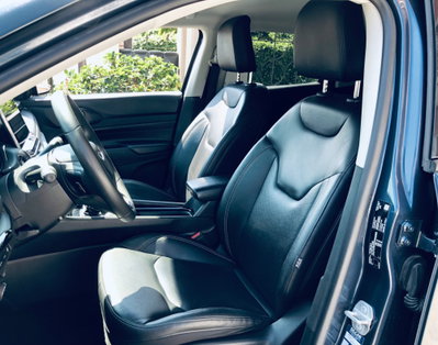 Jeep Compass 1.3 T4 240CV PHEV AT6 4xe S (8)