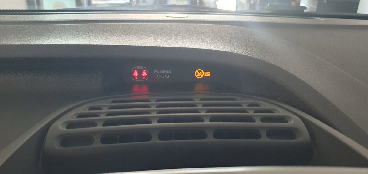 Citroen C1 C1 VTi 68 5 porte Live (8)