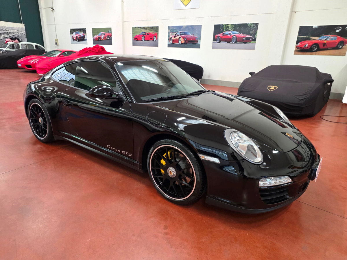 Porsche 911 Coupé Carrera 4 GTS
