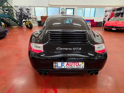 Porsche 911 Coupé Carrera 4 GTS (7)