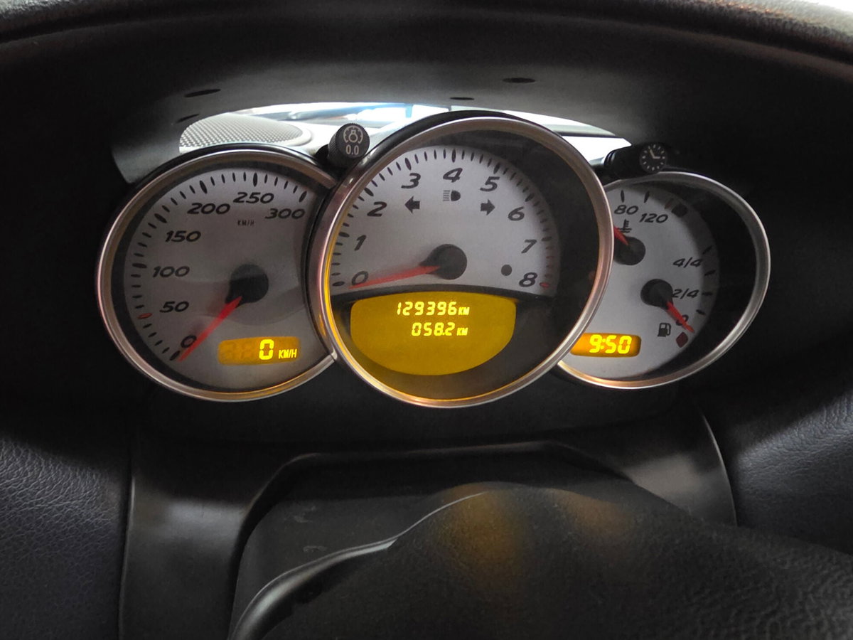 Porsche Boxster 3.2i 24V cat S (10)
