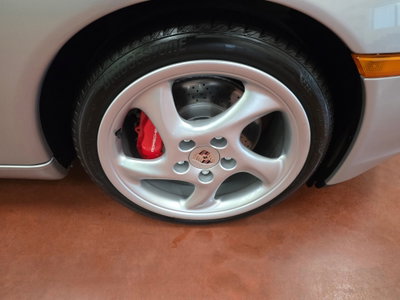 Porsche Boxster 3.2i 24V cat S (9)