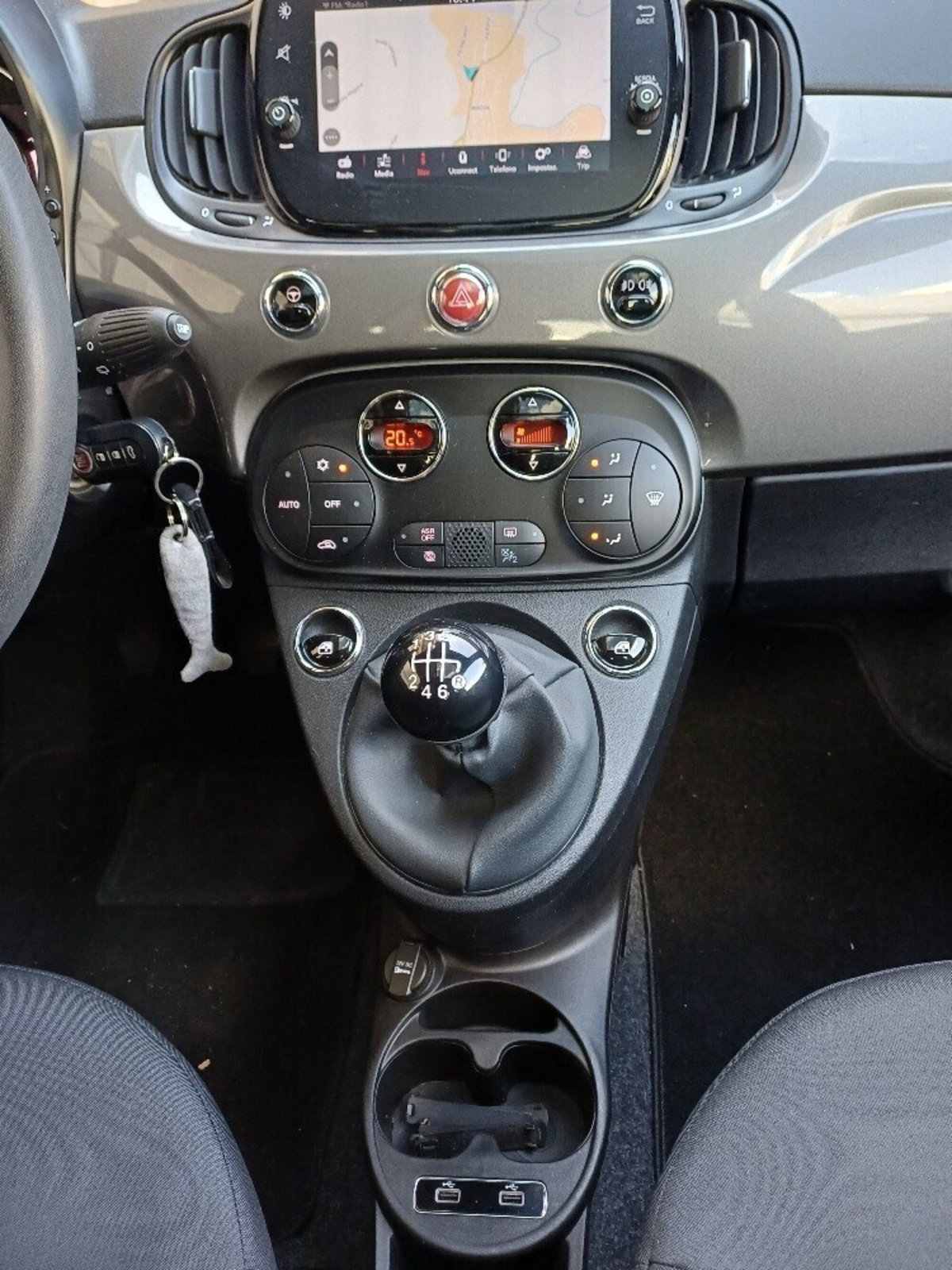 Fiat 500 1.0 Hybrid Dolcevita (11)