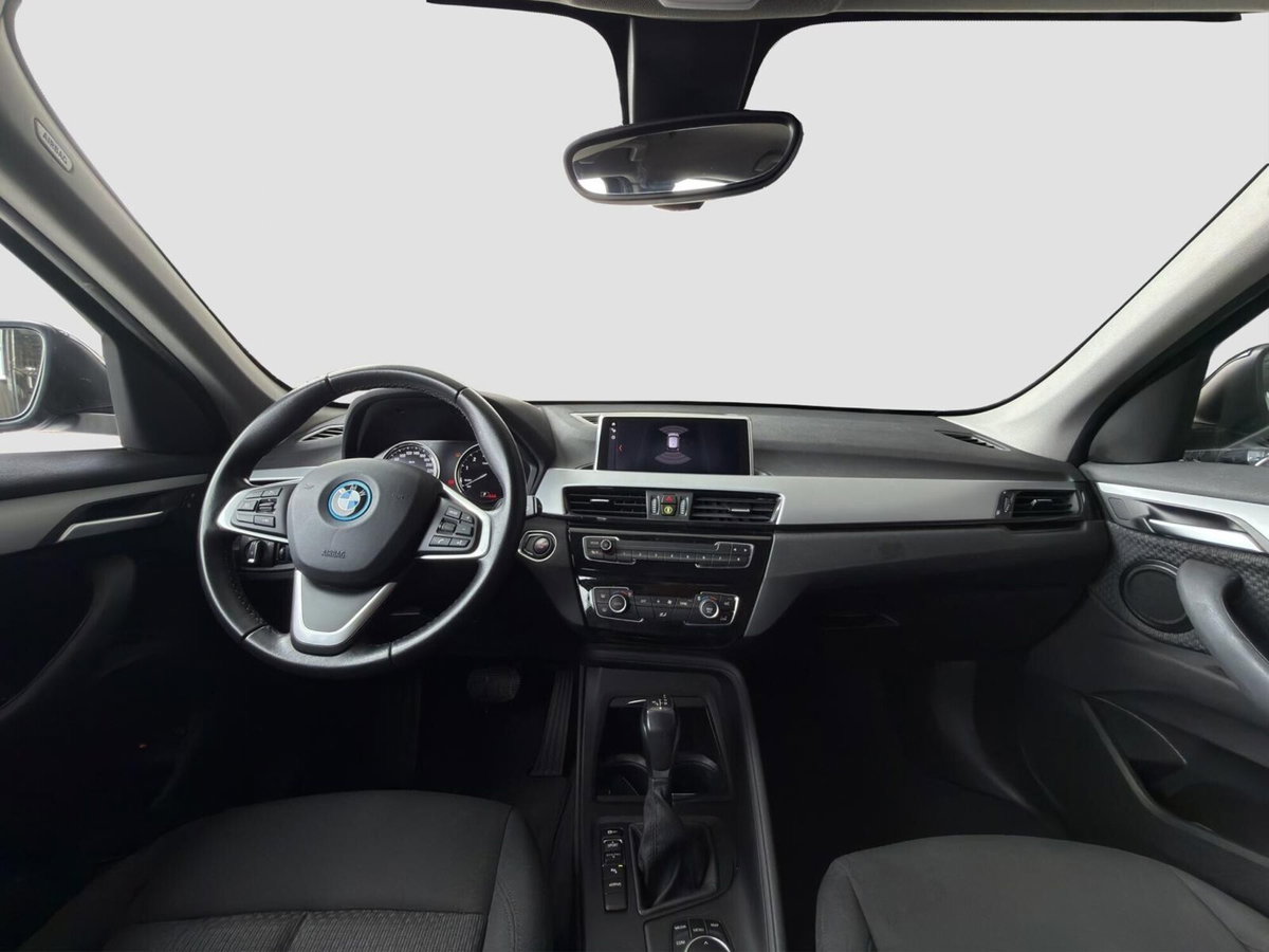 BMW X1 xDrive25e Business Advantage (10)