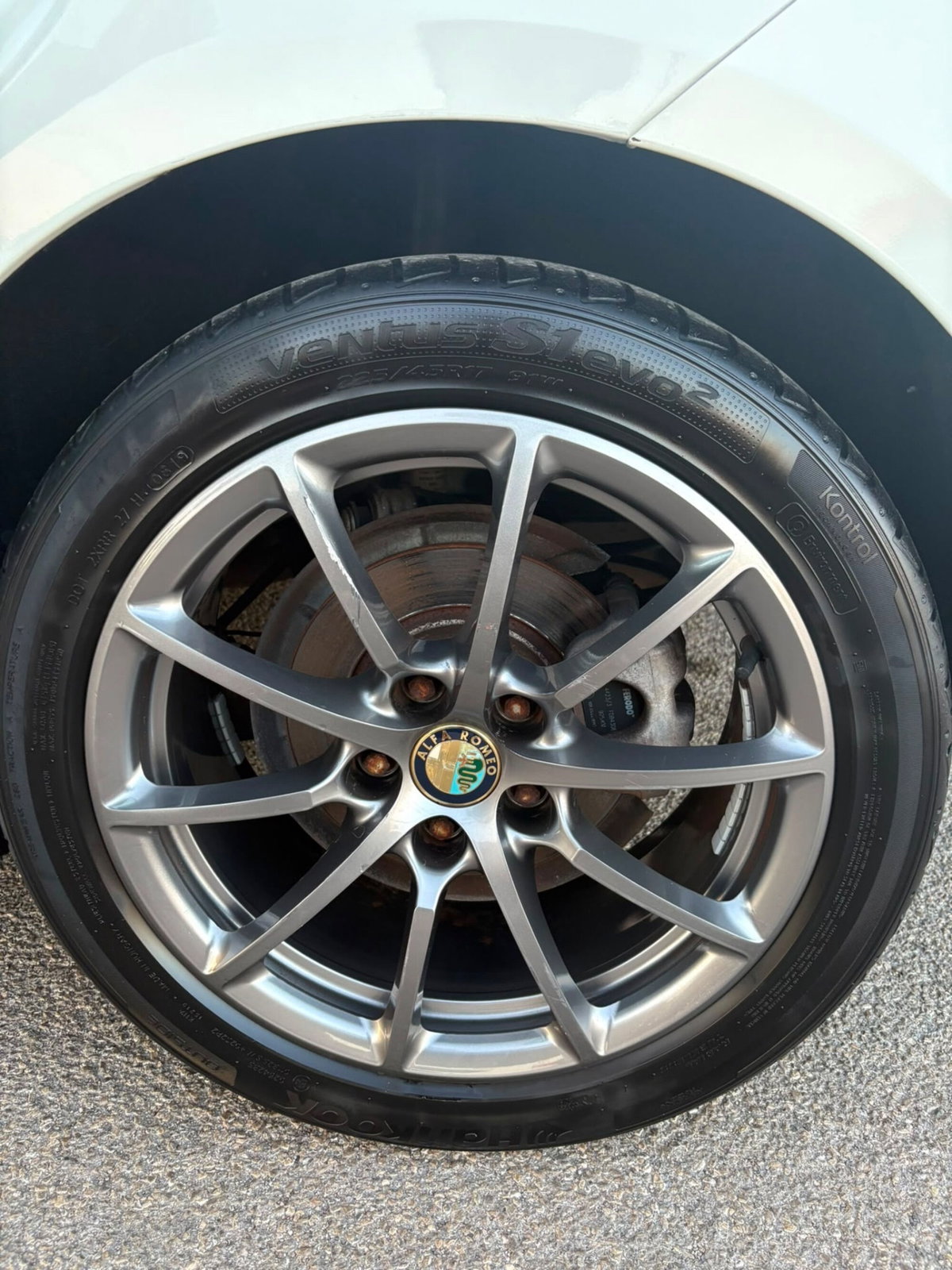 Alfa Romeo Giulietta 2.0 JTDm-2 Distinctive 140cv (15)