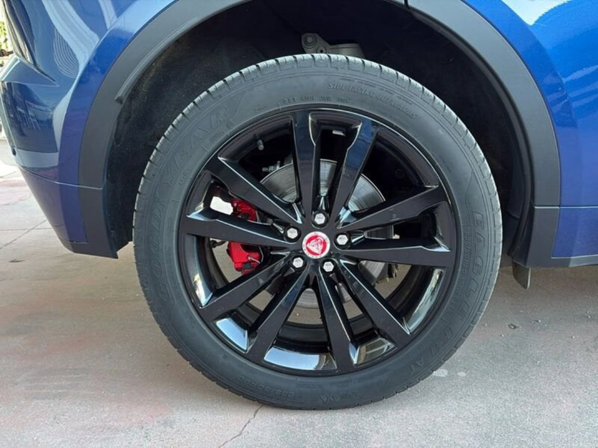 Jaguar E-Pace 2.0 I4 200 CV AWD Auto R-Dynamic HSE (12)