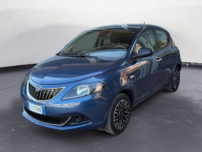 Lancia Ypsilon 1.0 FireFly 5 porte S&S Hybrid Ecochic A. Ferretti usata