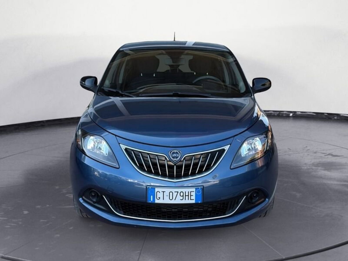 Lancia Ypsilon 1.0 FireFly 5 porte S&S Hybrid Ecochic A. Ferretti (2)