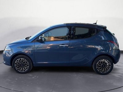 Lancia Ypsilon 1.0 FireFly 5 porte S&S Hybrid Ecochic A. Ferretti (4)