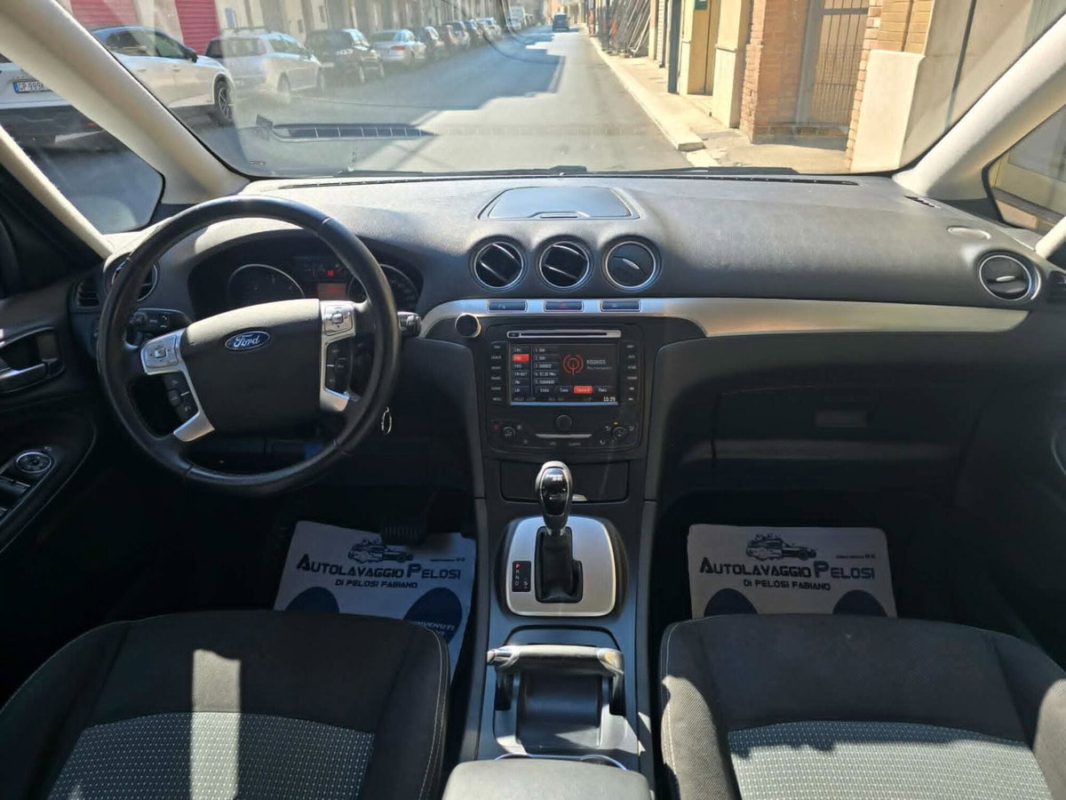 Ford Galaxy 2.0 TDCi 163 CV Powershift New Titanium (5)