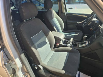 Ford Galaxy 2.0 TDCi 163 CV Powershift New Titanium (6)