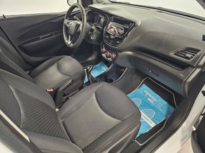 Opel Karl 1.0 75 CV N-Joy (14)
