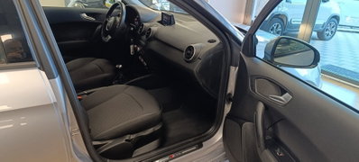 Audi A1 Sportback 1.4 TDI Design (12)