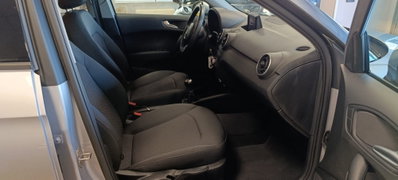 Audi A1 Sportback 1.4 TDI Design (13)