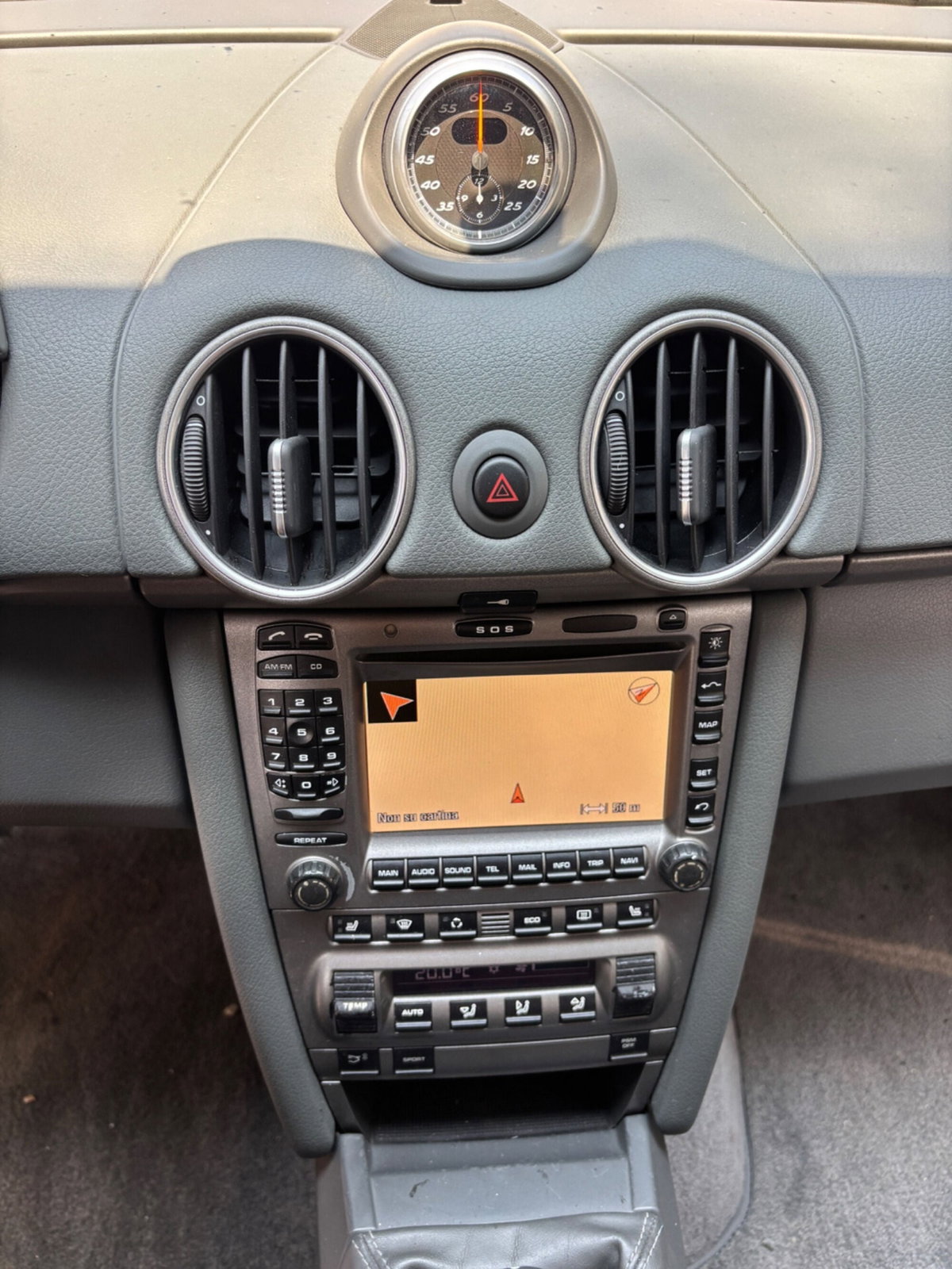 Porsche Cayman 2.7 (15)