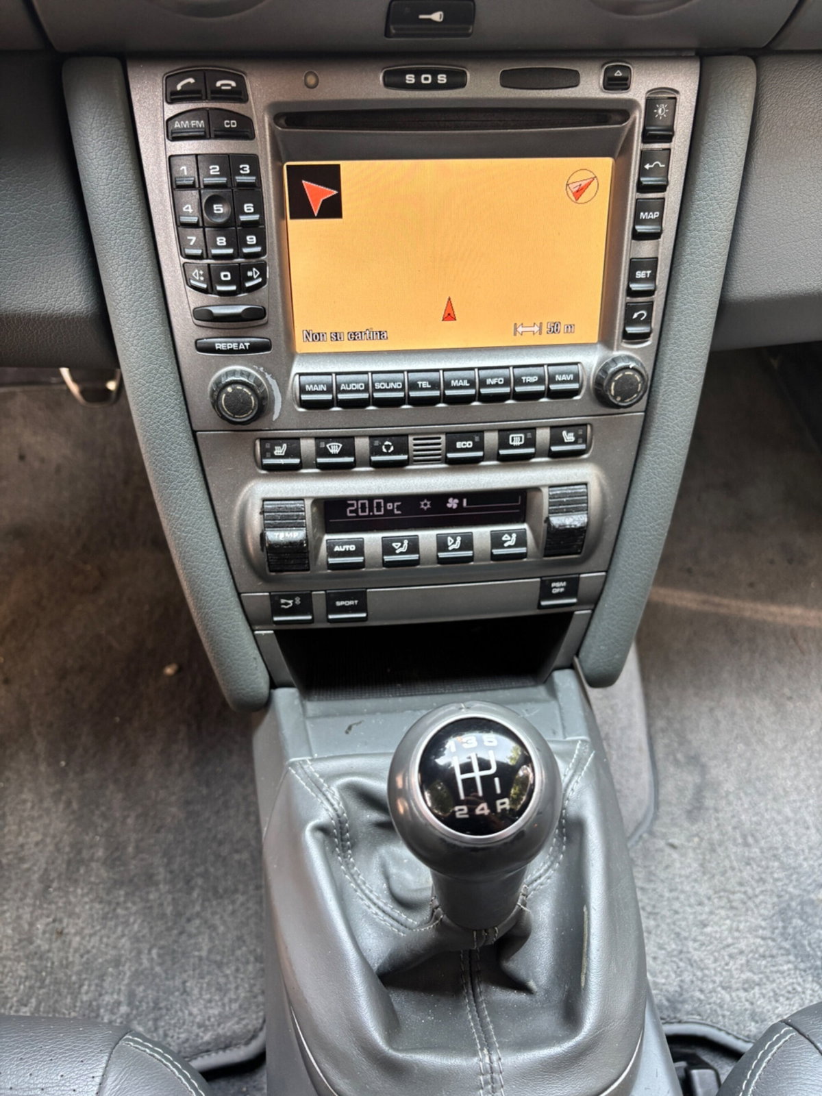 Porsche Cayman 2.7 (16)