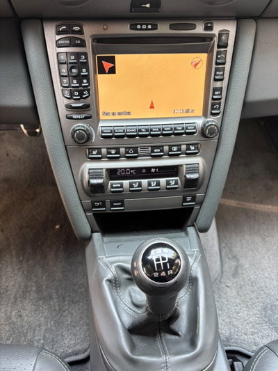 Porsche Cayman 2.7 (16)