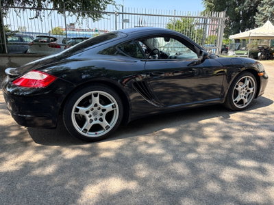 Porsche Cayman 2.7 (5)