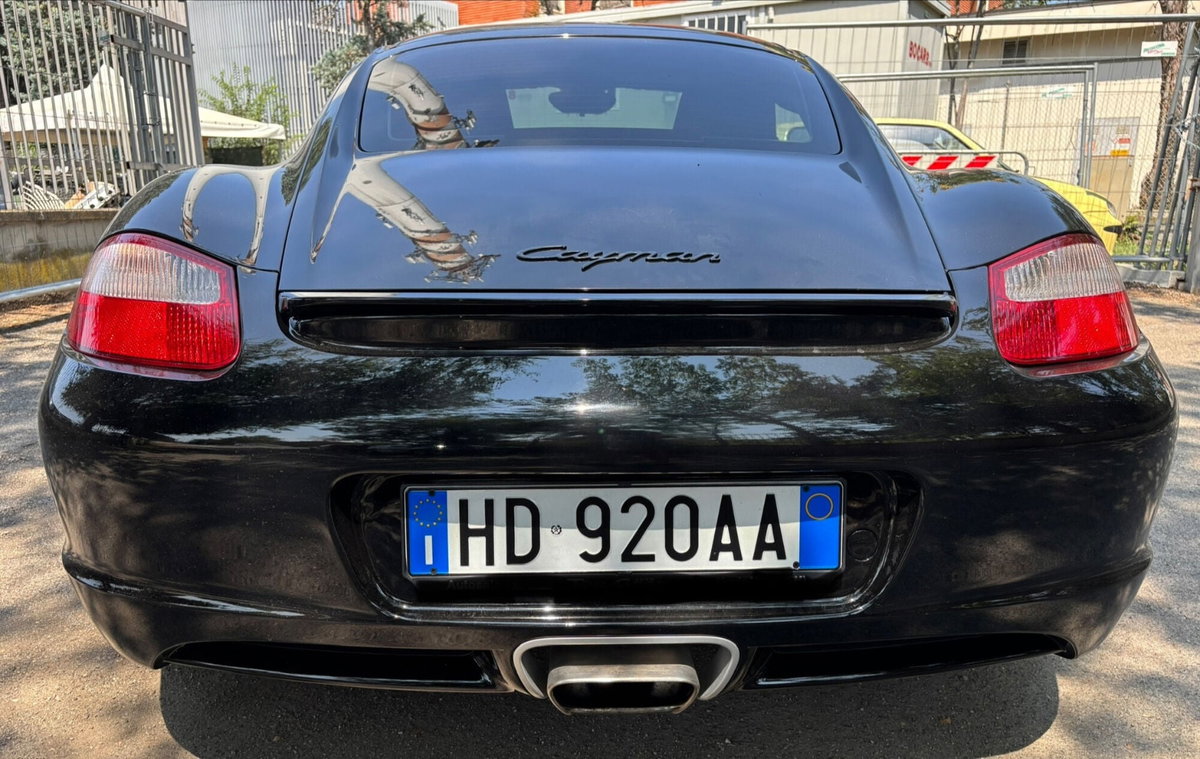 Porsche Cayman 2.7 (6)