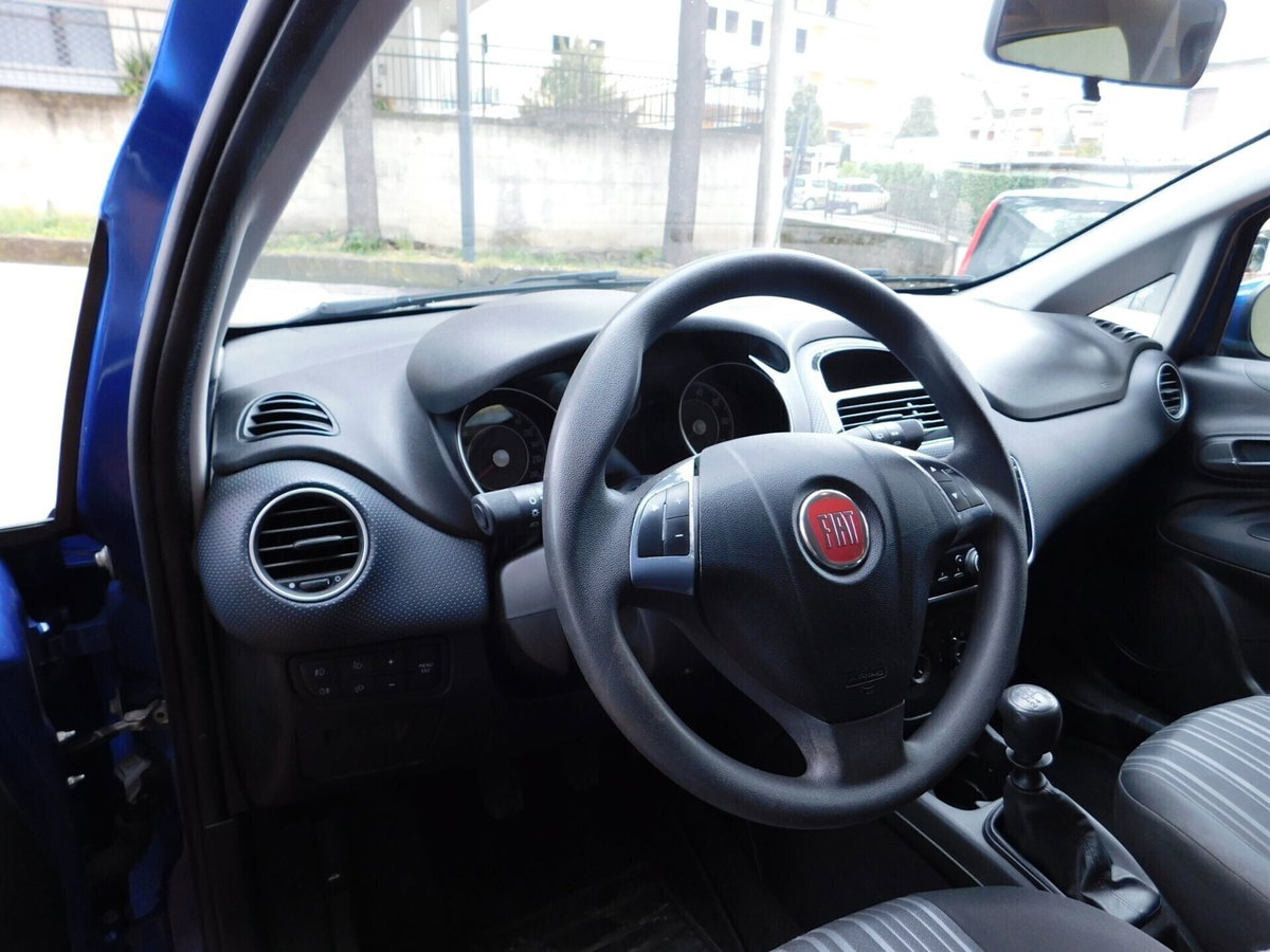 Fiat Punto Evo 1.2 5 porte S&S 150° (9)