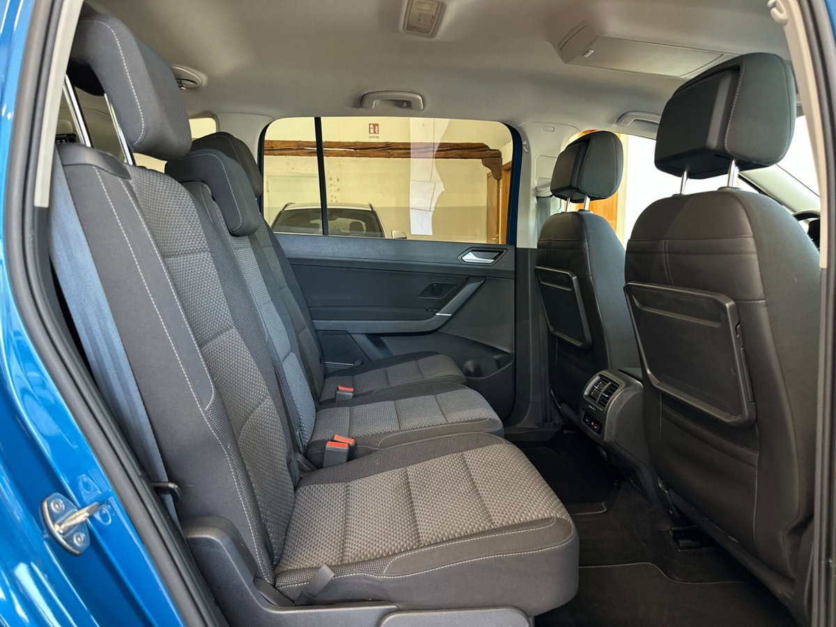 Volkswagen Touran 1.6 TDI 115 CV SCR DSG Comfortline BlueMotion Tech. (10)