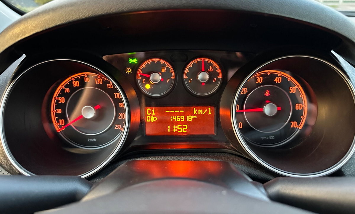 Fiat Punto Evo 1.2 5 porte S&S Dynamic (16)