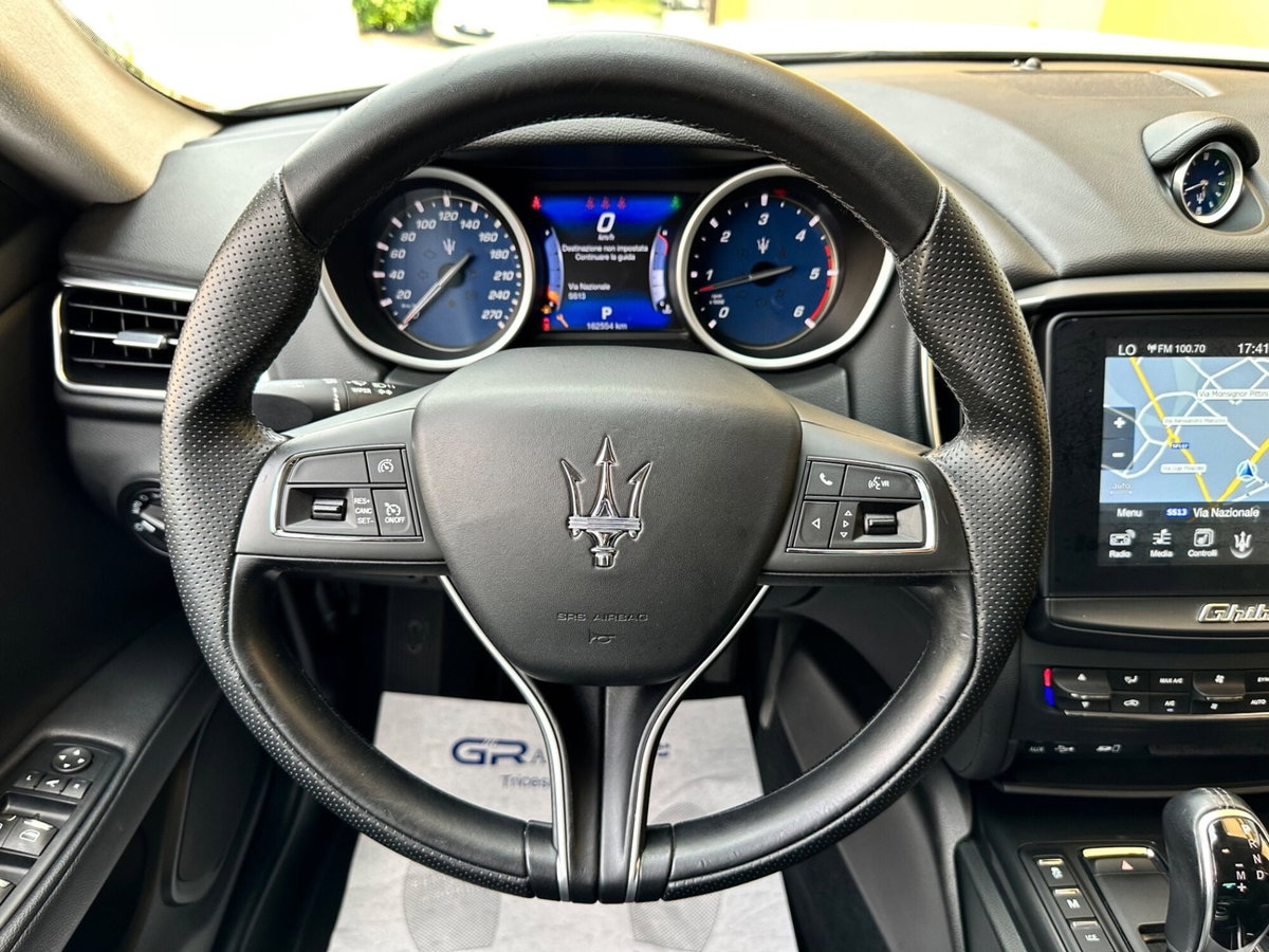 Maserati Ghibli Ghibli V6 Diesel (17)