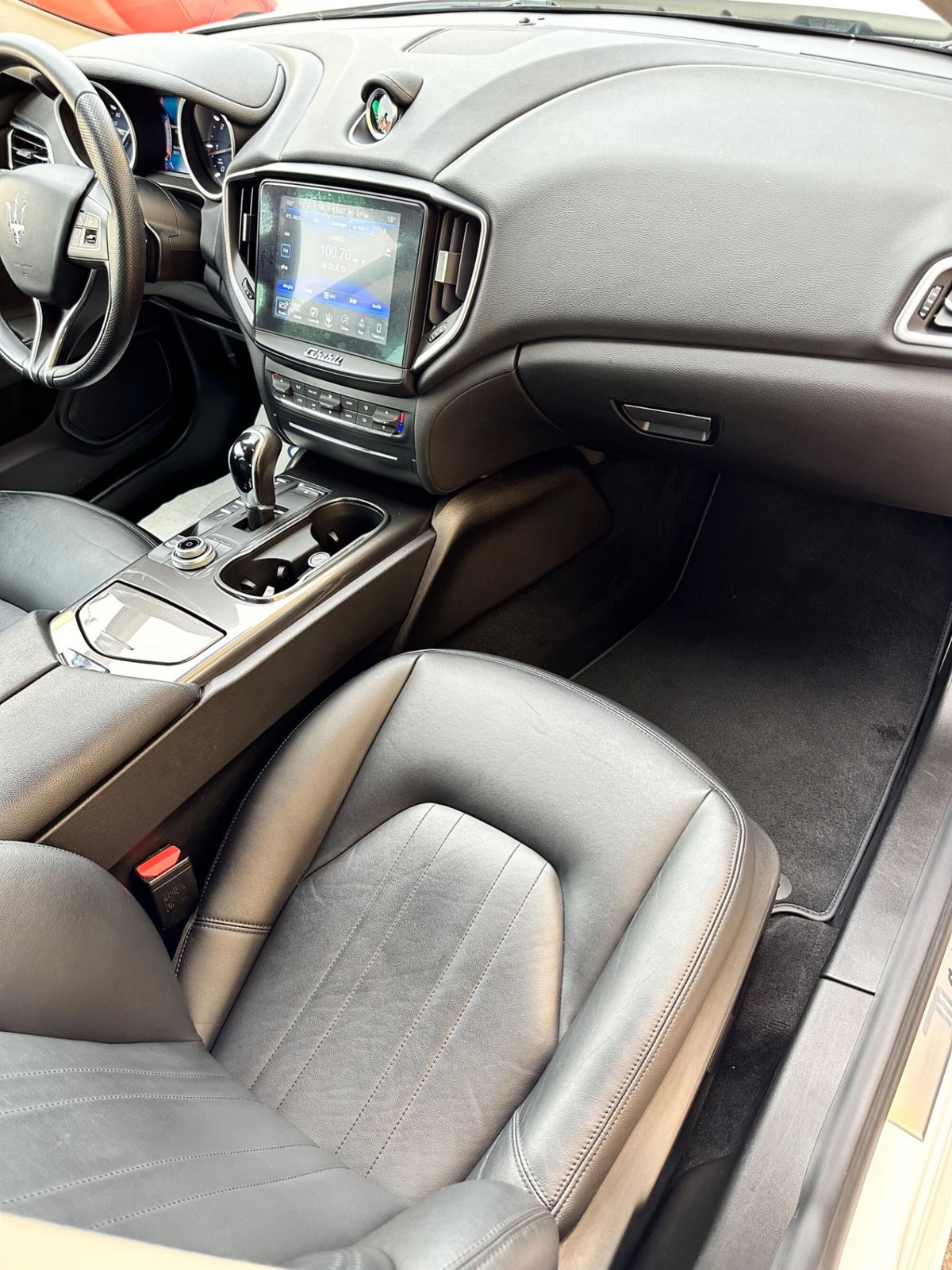 Maserati Ghibli Ghibli V6 Diesel (9)
