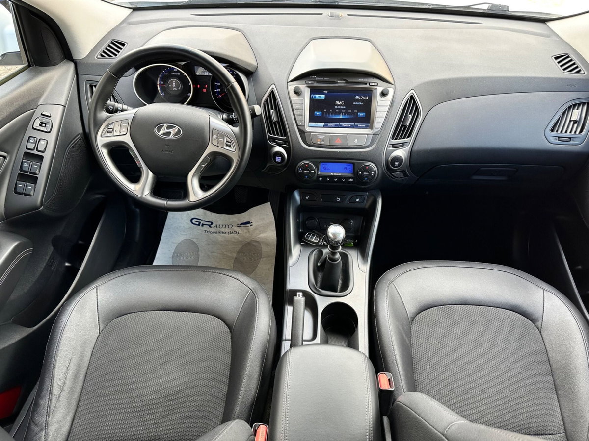 Hyundai ix35 2.0 CRDi 4WD Xpossible (14)