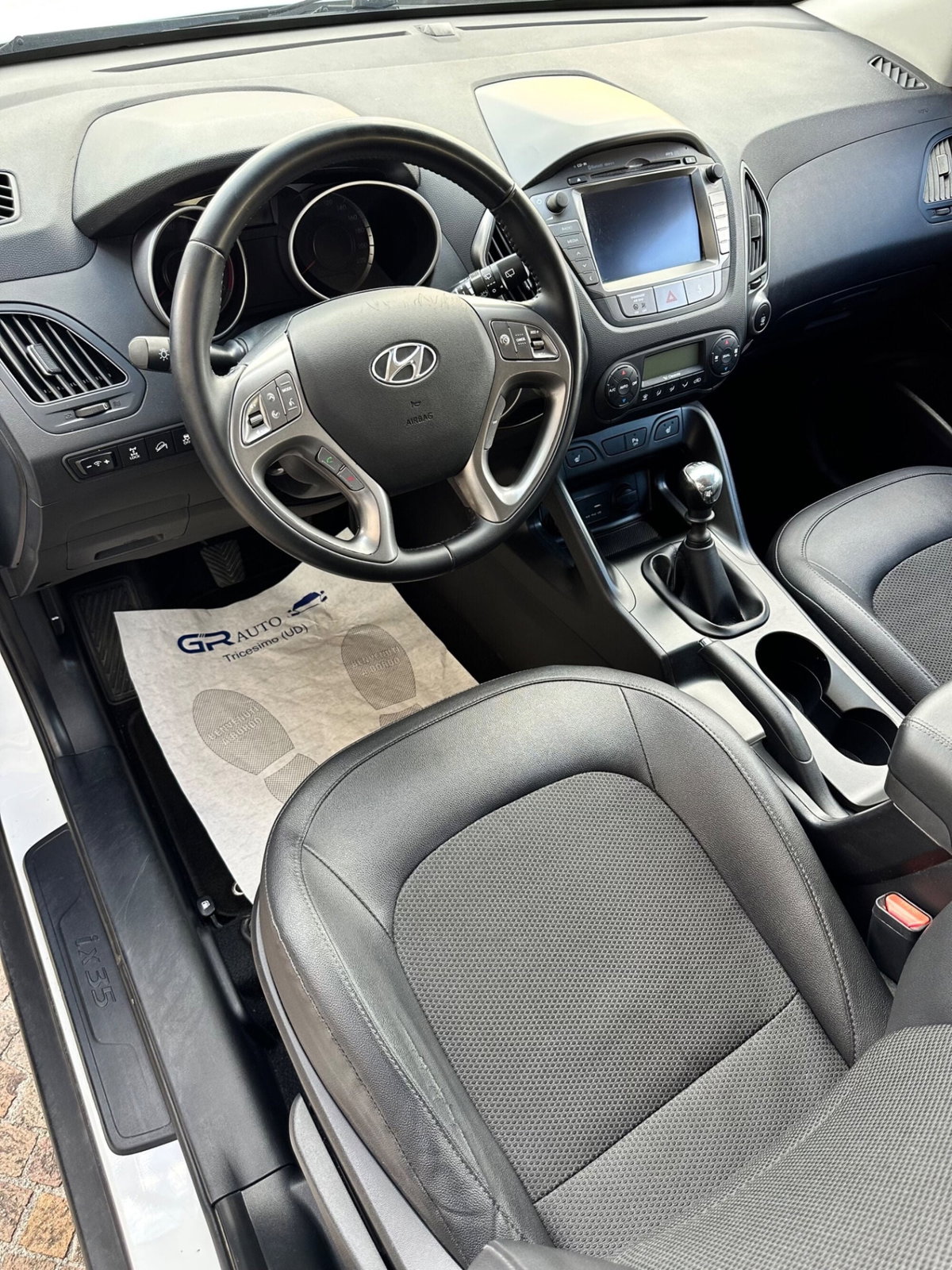 Hyundai ix35 2.0 CRDi 4WD Xpossible (7)