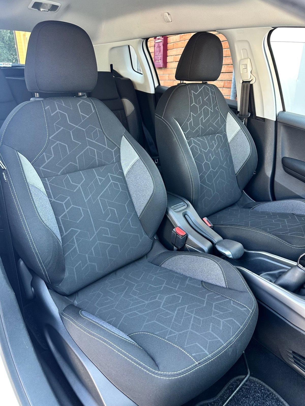 Peugeot 2008 75 Active (10)