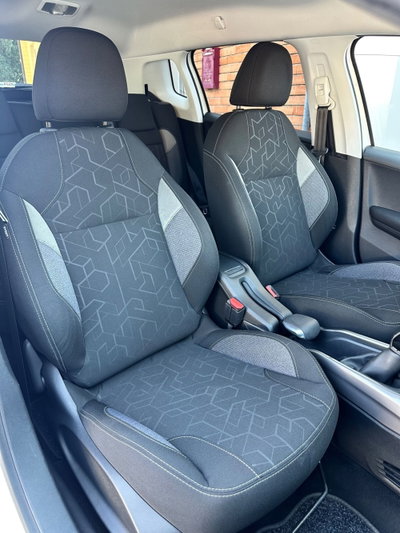 Peugeot 2008 75 Active (10)