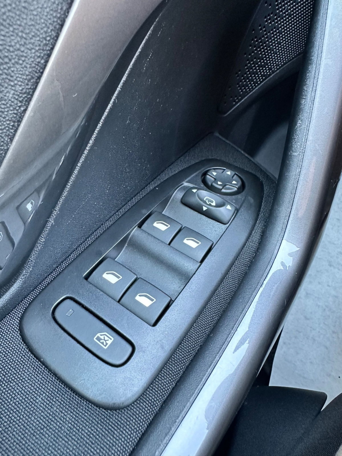 Peugeot 2008 75 Active (16)
