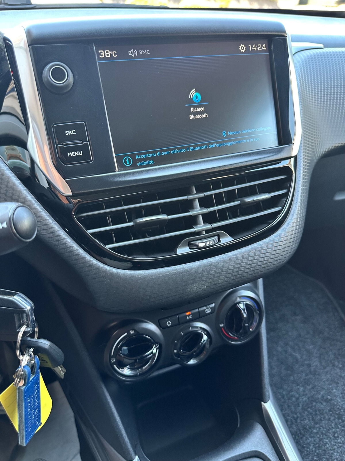 Peugeot 2008 75 Active (17)