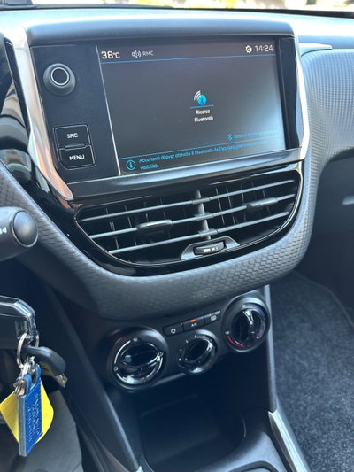 Peugeot 2008 75 Active (17)
